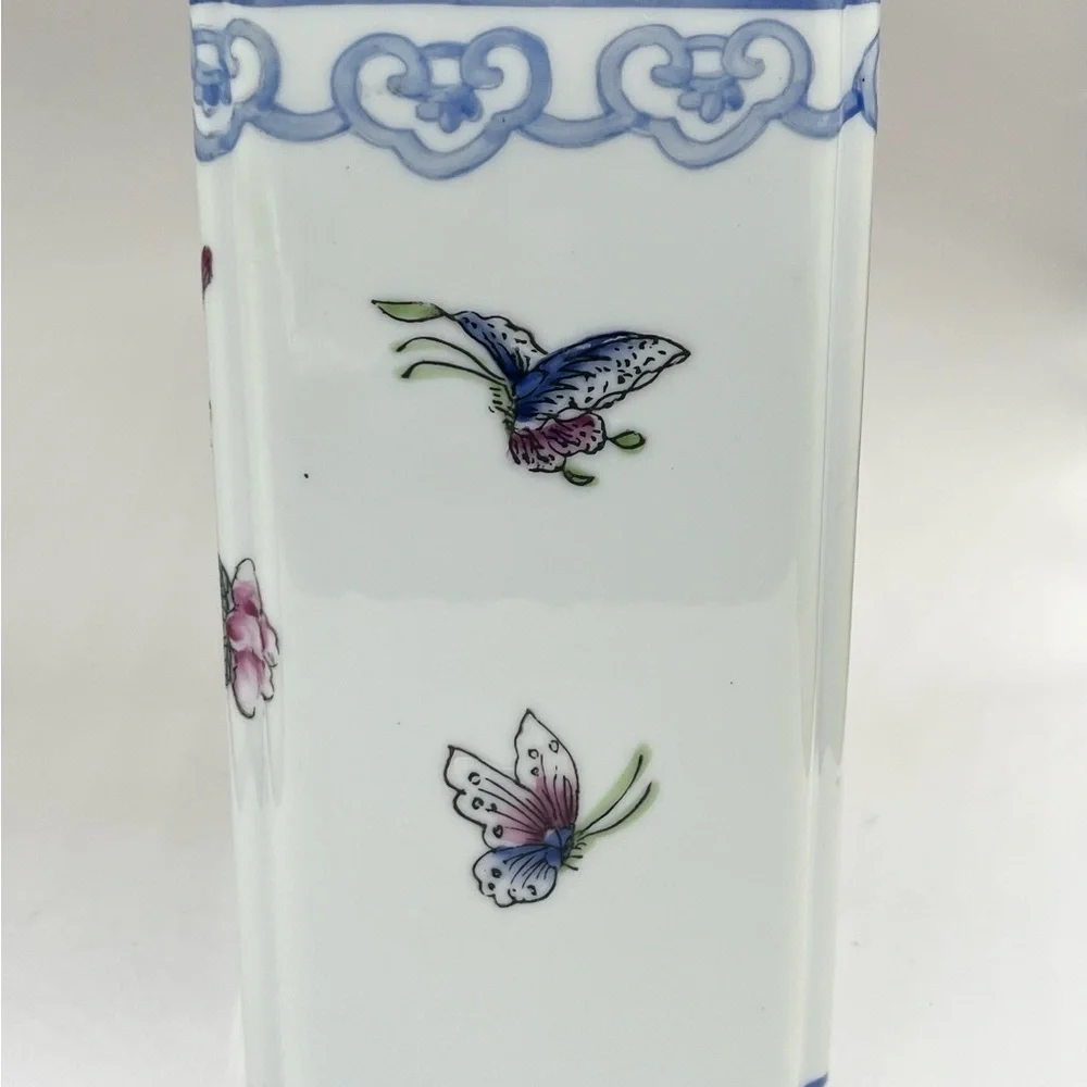 VTG Butterfly Floral Design Japanese Porcelain Ware Flower Frog Brick 3x5x6” EUC